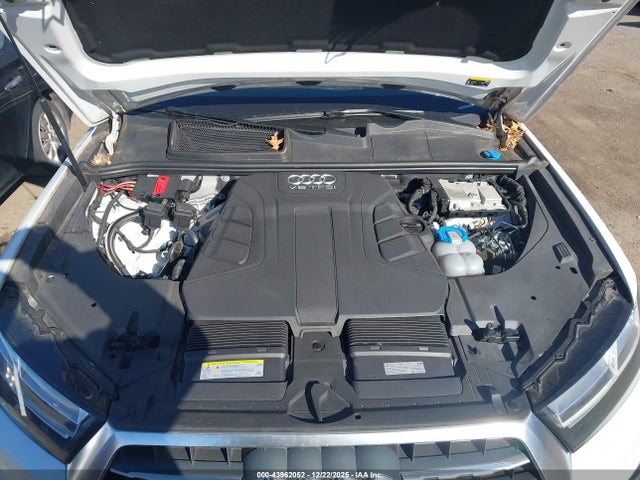 2017 AUDI Q7 WA1LAAF72HD027011 Photo 9
