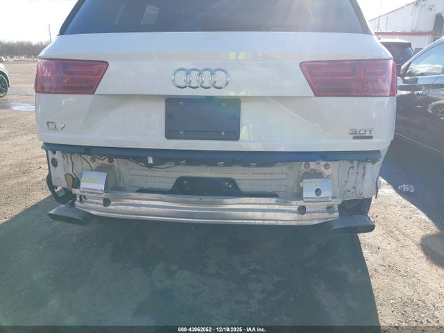 2017 AUDI Q7 WA1LAAF72HD027011 Photo 5