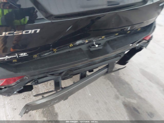 Hyundai Tucson Limited 2023 5NMJECAE1PH288025 Image 6