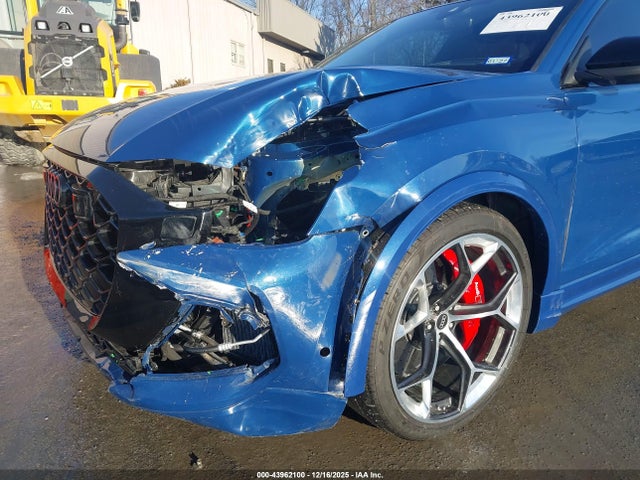 2025 AUDI RS Q8 WU1ARBF13SD021526 Photo 5