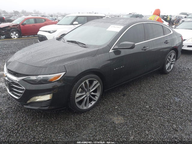1G1ZD5ST9NF171360 Chevrolet Malibu Fwd Lt