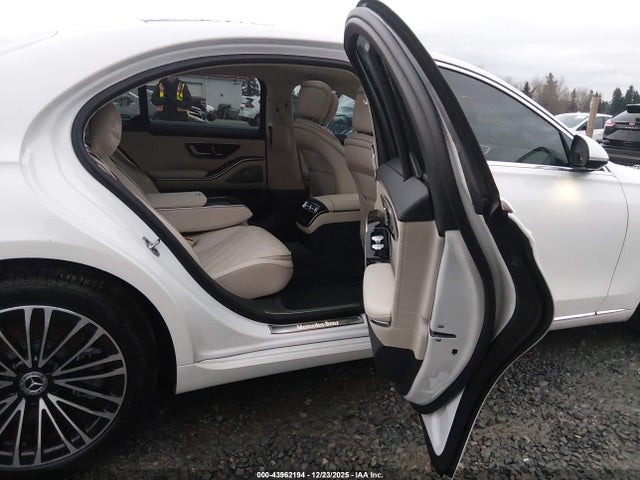 W1K6G6KB8RA301765 Mercedes-Benz S 580e 4matic