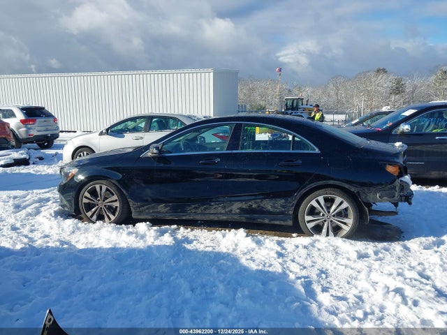 WDDSJ4GB8KN749306 Mercedes-Benz CLA 250 4MATIC