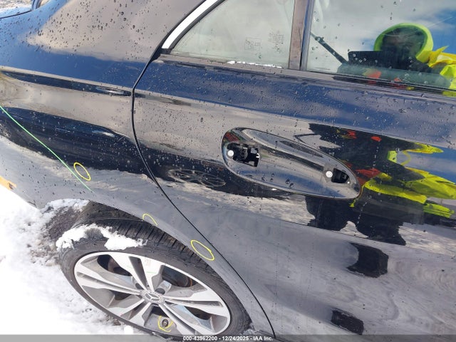 WDDSJ4GB8KN749306 Mercedes-Benz CLA 250 4MATIC