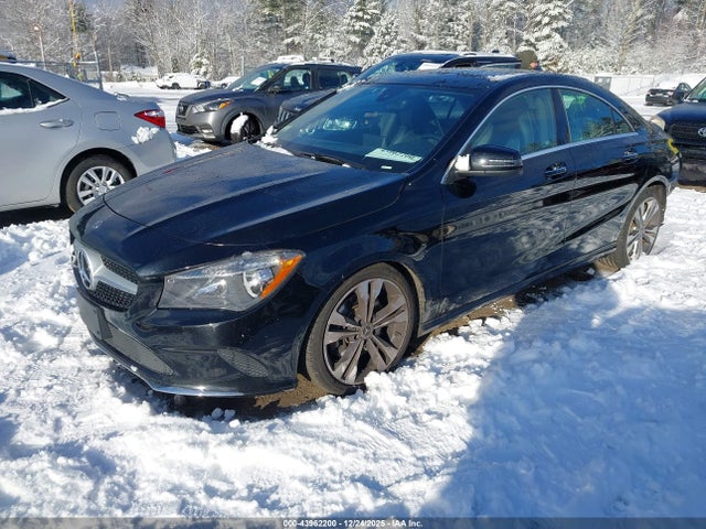 WDDSJ4GB8KN749306 Mercedes-Benz CLA 250 4MATIC