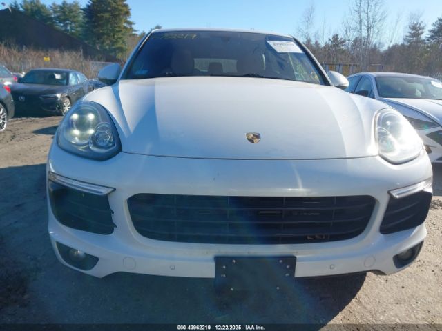 2016 PORSCHE CAYENNE WP1AA2A25GLA10608 Photo 5