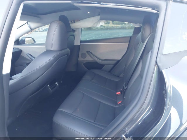 2025 TESLA MODEL 3 5YJ3E1EA6SF001261 Photo 7