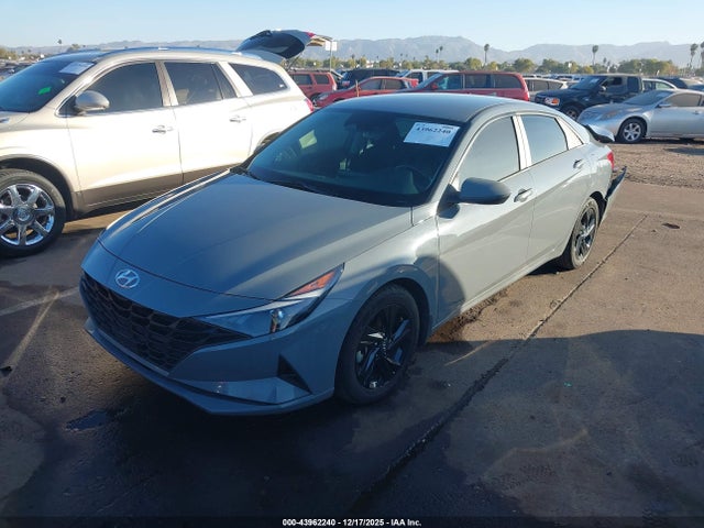 Hyundai ELANTRA SEL 2022 KMHLS4AG1NU323219 Image 2