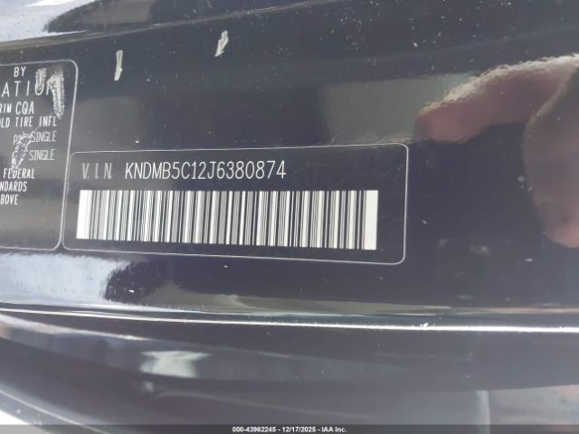 2018 KIA SEDONA KNDMB5C12J6380874 Photo 8