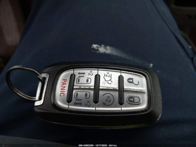 2019 CHRYSLER PACIFICA 2C4RC1BG2KR548024 Photo 10