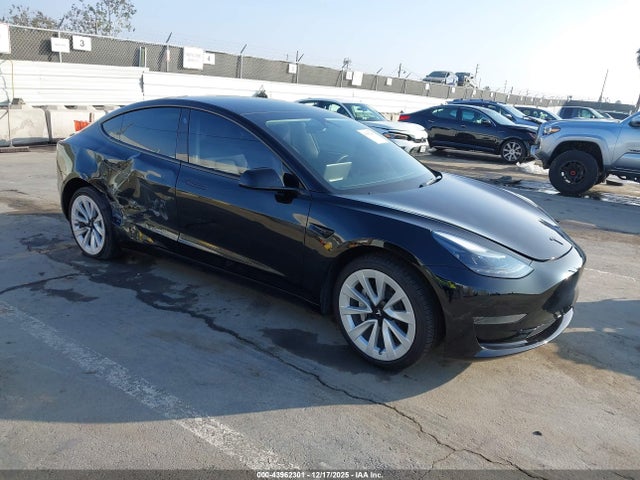 2023 TESLA MODEL 3 5YJ3E1EA0PF581856 Photo 0