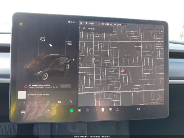 Tesla Model 3 Rear-wheel Drive 2023 5YJ3E1EA0PF581856 Image 17