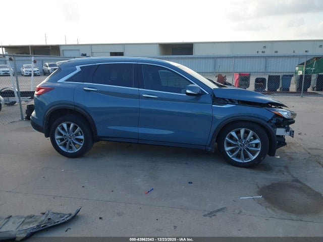 Продаж на аукціоні авто 2022 Infiniti Qx50 Luxe, vin: 3PCAJ5BA1NF121584, номер лоту: 43962343