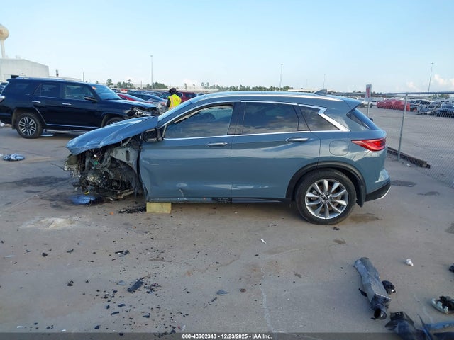 Продаж на аукціоні авто 2022 Infiniti Qx50 Luxe, vin: 3PCAJ5BA1NF121584, номер лоту: 43962343