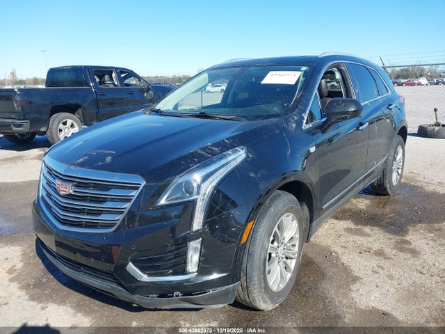 2018 CADILLAC XT5 1GYKNCRS5JZ176789 Photo 1
