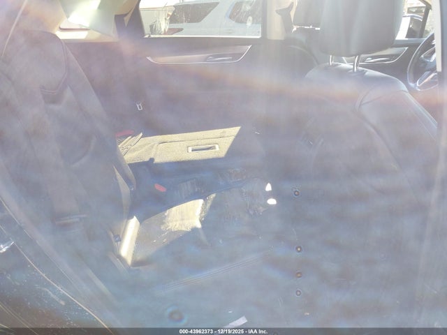 2018 CADILLAC XT5 1GYKNCRS5JZ176789 Photo 7