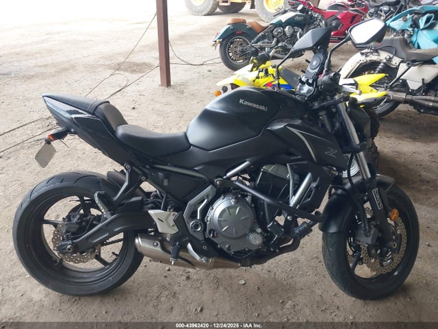 Kawasaki Er650 G 2017 JKAEREG16HDA01033 Image 12
