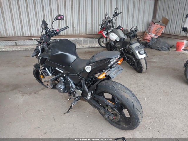 Kawasaki Er650 G 2017 JKAEREG16HDA01033 Image 3