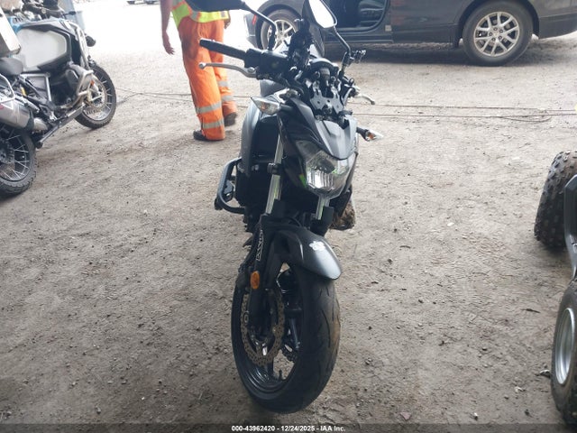 Kawasaki Er650 G 2017 JKAEREG16HDA01033 Image 5