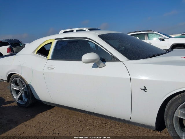 Dodge Challenger R/t Scat Pack 2015 2C3CDZFJ4FH822119 Image 14