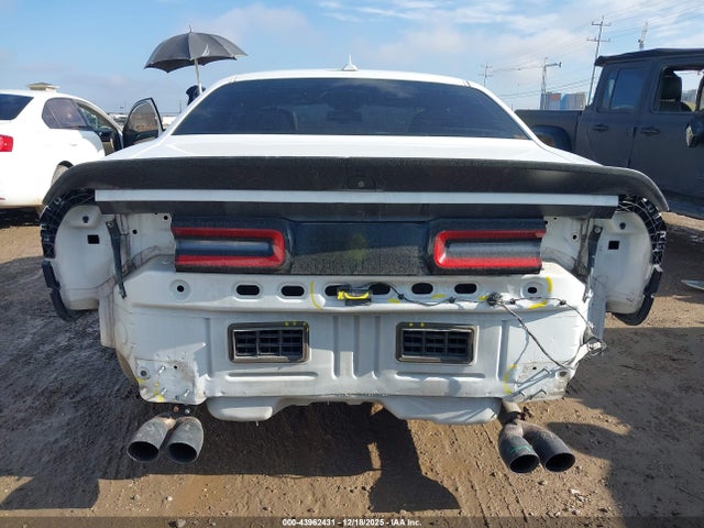 Dodge Challenger R/t Scat Pack 2015 2C3CDZFJ4FH822119 Image 17
