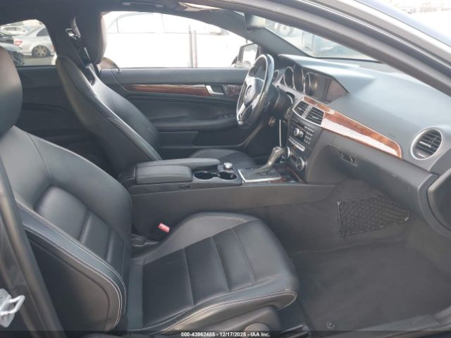 2014 MERCEDES-BENZ C 250 WDDGJ4HB1EG176620 Photo 4