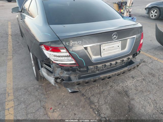 2014 MERCEDES-BENZ C 250 WDDGJ4HB1EG176620 Photo 5