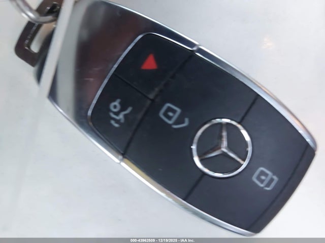 W1N0G8EB4NV364347 Mercedes-Benz Glc 300 4matic Suv