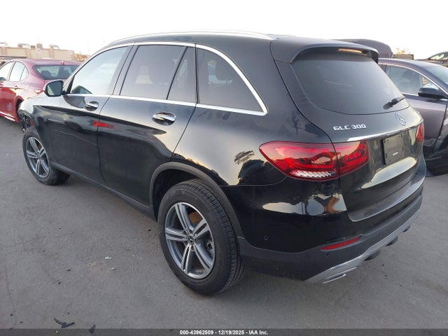 W1N0G8EB4NV364347 Mercedes-Benz Glc 300 4matic Suv