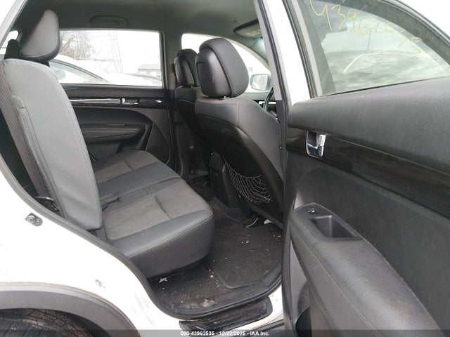 43962535 :رقم المزاد ، 5XYKT3A68DG340730 vin ، 2013 Kia Sorento Lx مزاد بيع