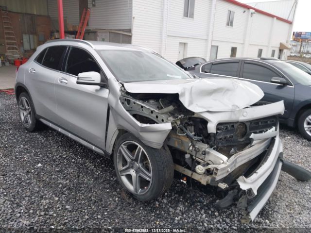 2015 MERCEDES-BENZ GLA 250 WDCTG4GB0FJ116481