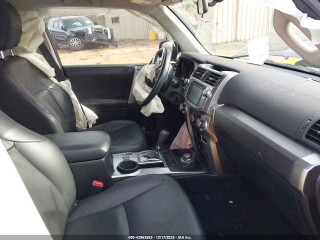 2016 TOYOTA 4RUNNER JTEBU5JR4G5405293 Photo 4