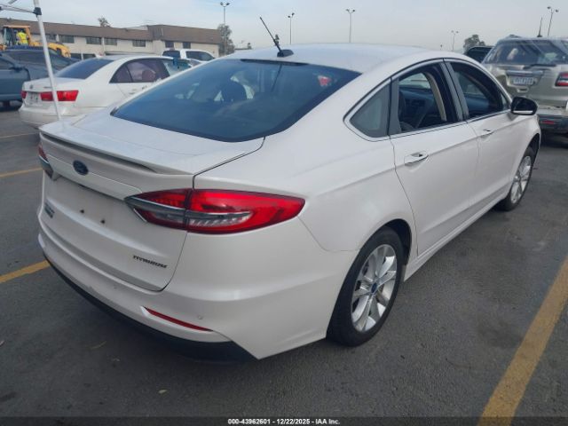 2019 FORD FUSION ENERGI 3FA6P0SU9KR232448 Photo 3