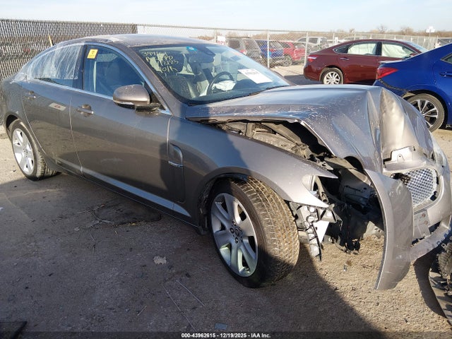 2010 JAGUAR XF SAJWA0FA6AHR72388