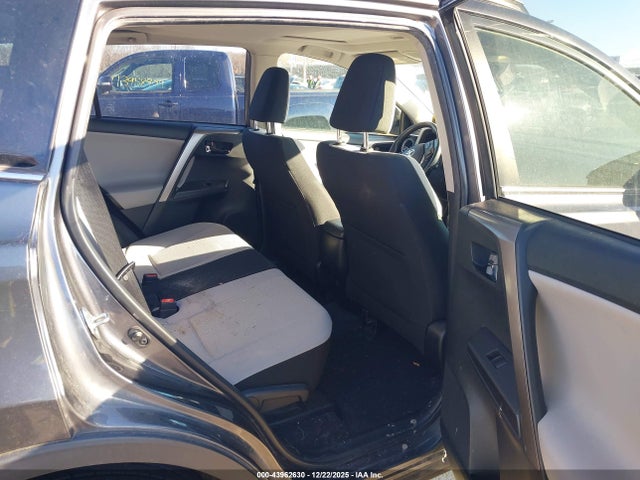 Toyota Rav4 Xle 2018 JTMRFREV4JJ736286 Image 8