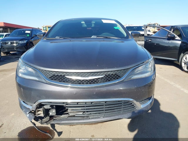 Продажа на аукционе авто 2015 Chrysler 200 Limited, vin: 1C3CCCABXFN564549, номер лота: 43962657
