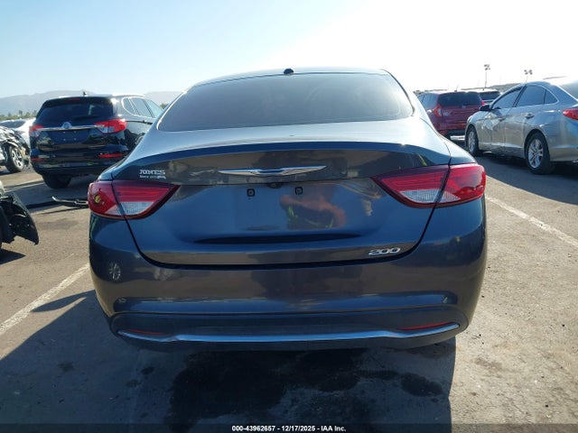 Продажа на аукционе авто 2015 Chrysler 200 Limited, vin: 1C3CCCABXFN564549, номер лота: 43962657