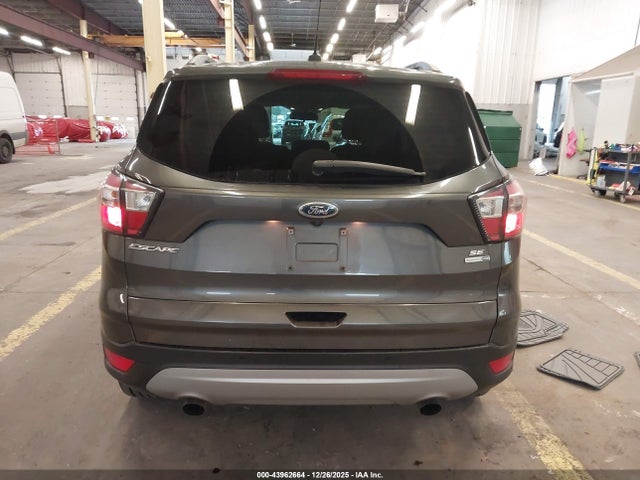 1FMCU9GD1HUA15606 Ford ESCAPE SE