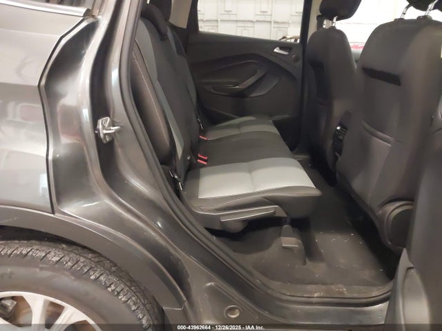 1FMCU9GD1HUA15606 Ford ESCAPE SE