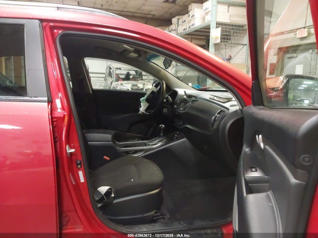 2011 KIA SPORTAGE KNDPBCA27B7027071 Photo 4