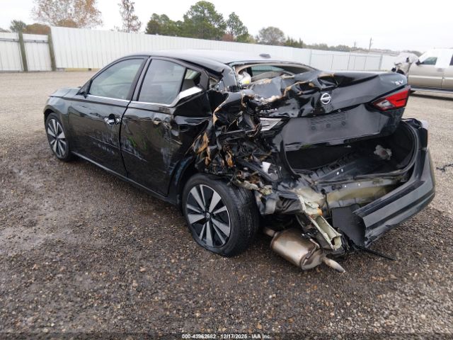 2021 NISSAN ALTIMA 1N4BL4DV3MN312003 Photo 2