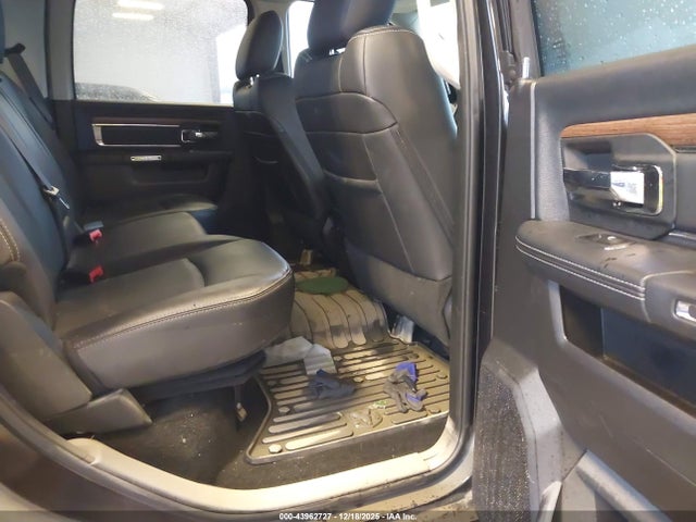1C6RR7VM1GS359445 RAM 1500 Laramie