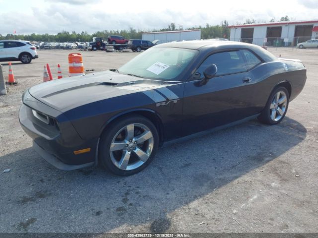 2009 DODGE CHALLENGER 2B3LJ54T19H588061 Photo 1