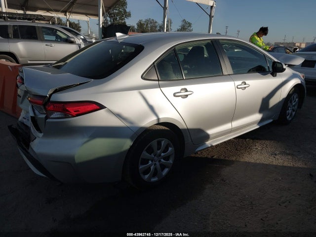 Toyota COROLLA LE 2022 JTDEPMAE1N3029550 Image 4