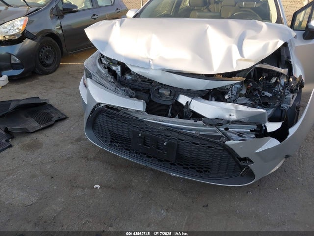 Toyota COROLLA LE 2022 JTDEPMAE1N3029550 Image 6