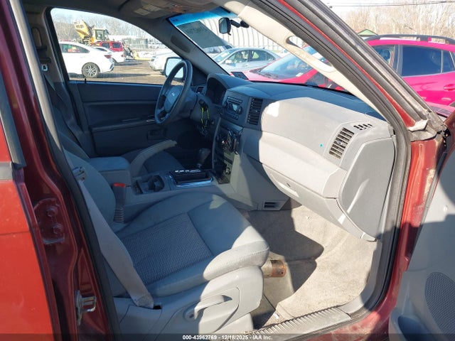 2007 JEEP GRAND CHEROKEE 1J8GR48K87C515167 Photo 4