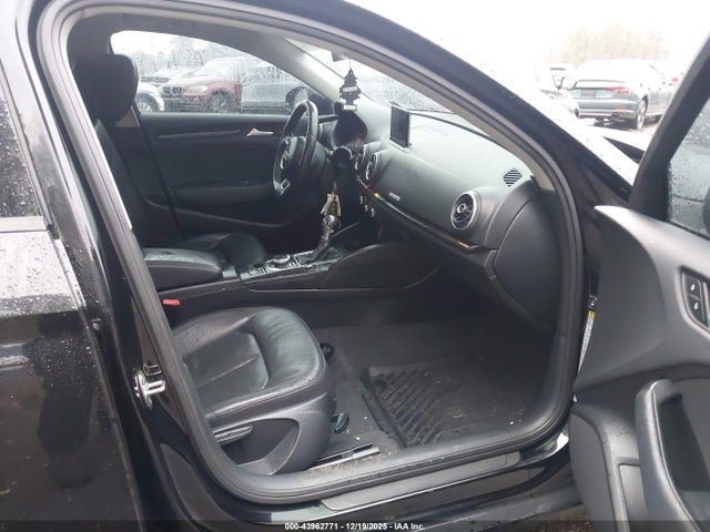 2015 AUDI A3 WAUBFGFF7F1064046 Photo 4