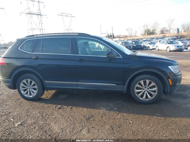 43962775 :رقم المزاد ، 3VV2B7AX4JM156839 vin ، 2018 Volkswagen Tiguan 2.0t Se/2.0t Sel مزاد بيع