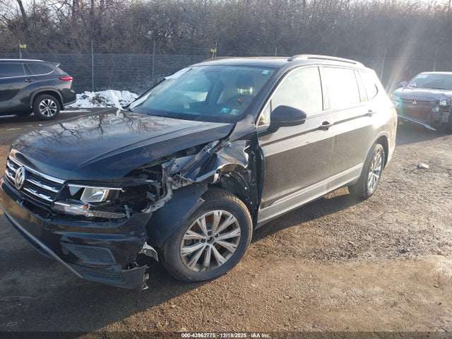 43962775 :رقم المزاد ، 3VV2B7AX4JM156839 vin ، 2018 Volkswagen Tiguan 2.0t Se/2.0t Sel مزاد بيع