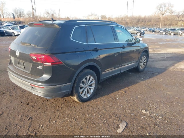 43962775 :رقم المزاد ، 3VV2B7AX4JM156839 vin ، 2018 Volkswagen Tiguan 2.0t Se/2.0t Sel مزاد بيع